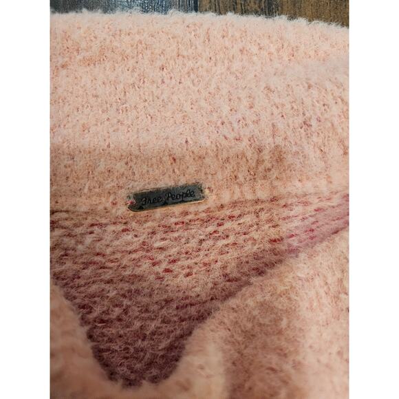 Free People Sweater Size Small Peach - Picture 2 of 3